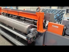 छेद का आकार 1/4 इंच वेल्डेड वायर मेष मशीन मुख्य मोटर 4.0kw इलेक्ट्रिक