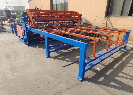 Length 25m Welded Wire Mesh Machine Hole Size 100*100mm For Roof Build